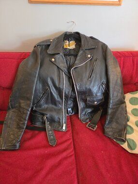 Vintage Schott Perfecto Leather Motorcycle Jacket Mens 42 Black Belted Biker